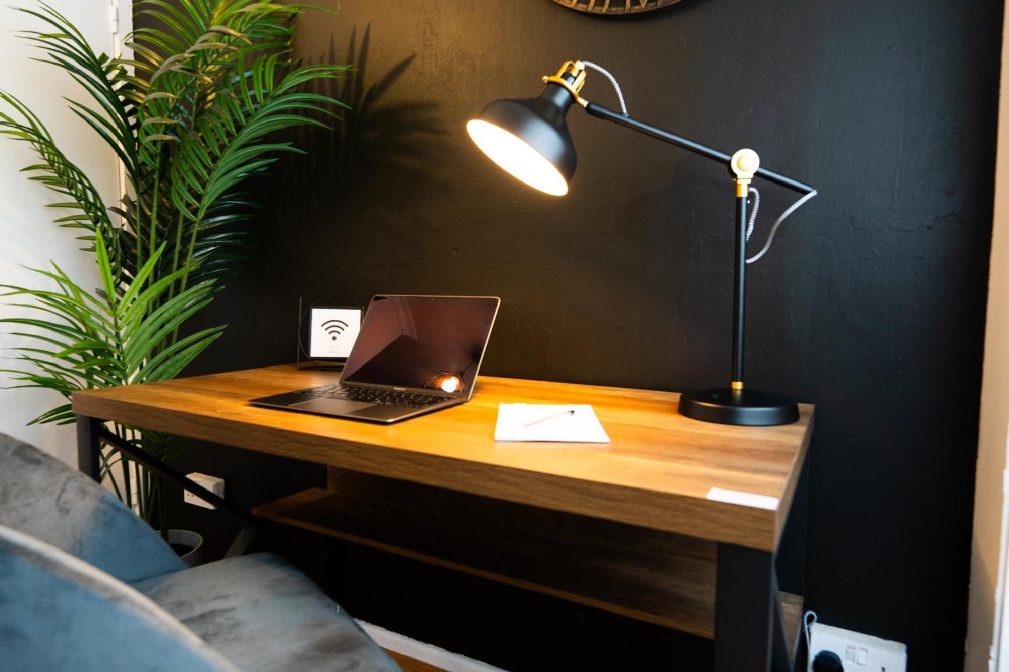 Arena Apartment With Balcony Birmingham Ngoại thất bức ảnh
