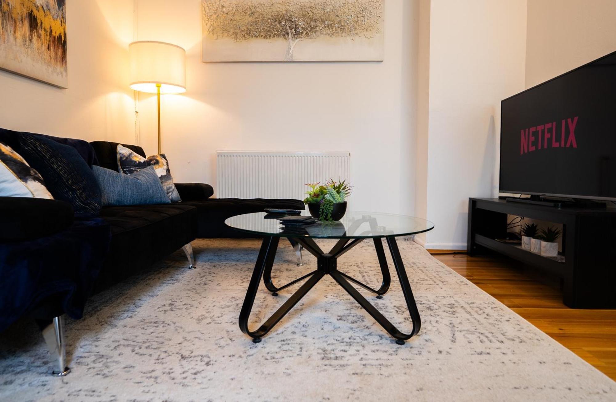 Arena Apartment With Balcony Birmingham Ngoại thất bức ảnh