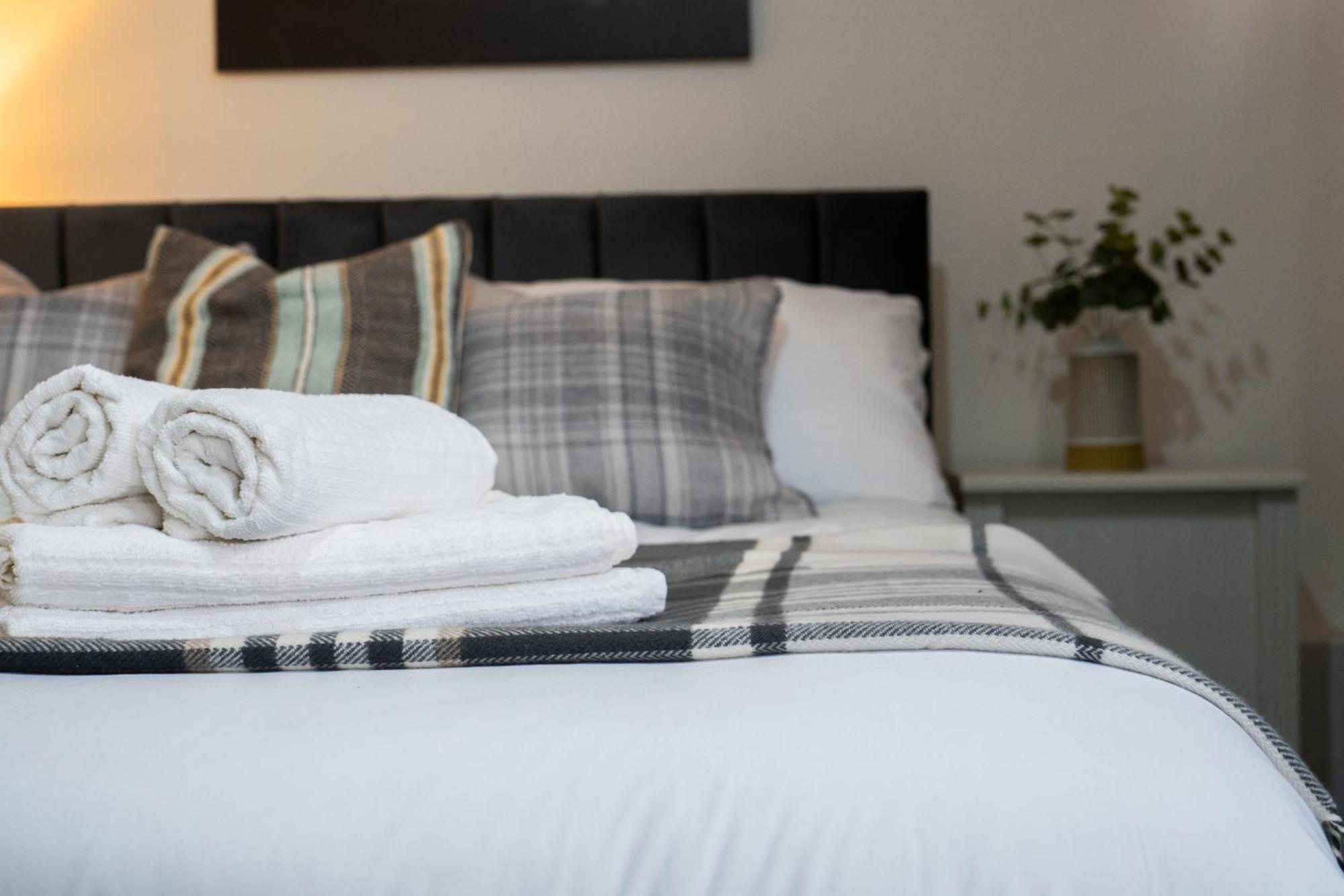 Arena Apartment With Balcony Birmingham Ngoại thất bức ảnh