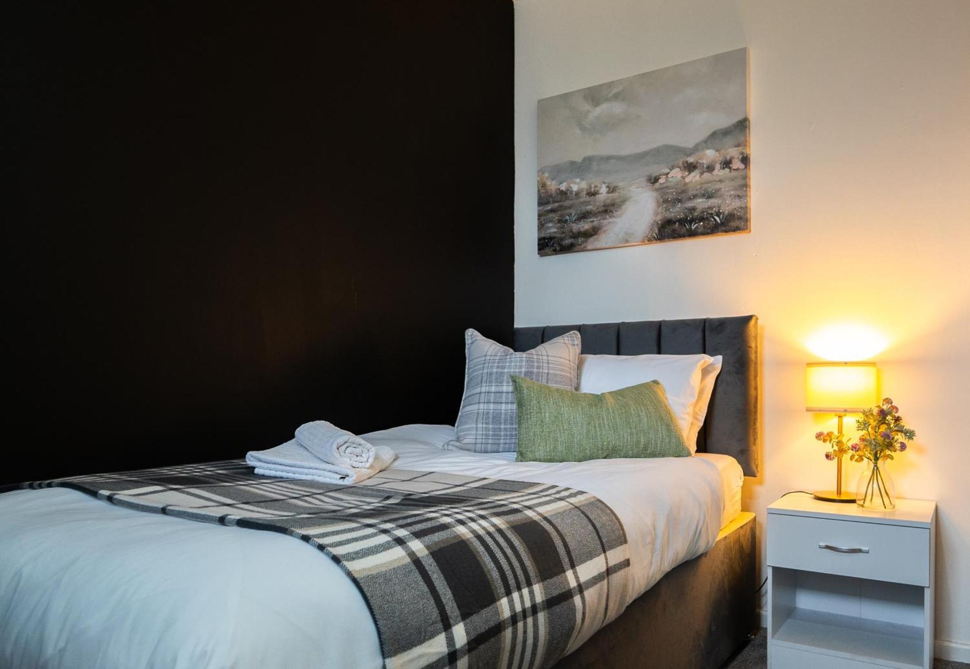 Arena Apartment With Balcony Birmingham Ngoại thất bức ảnh